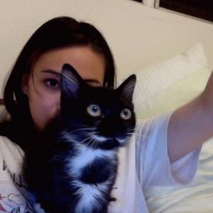 Meet your Posher, Christina